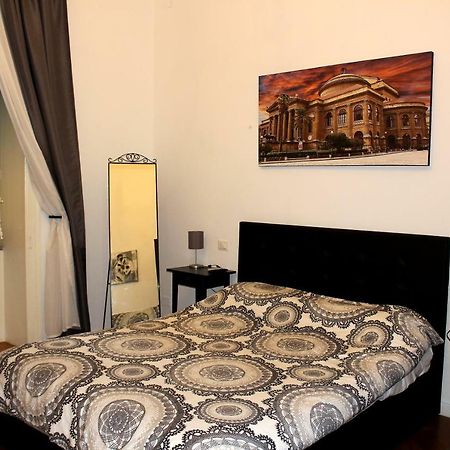 La Dimora Dell'Artista Apartment Palermo Luaran gambar