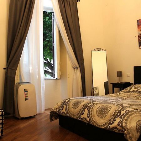 La Dimora Dell'Artista Apartment Palermo Luaran gambar