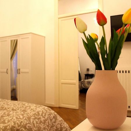 La Dimora Dell'Artista Apartment Palermo Luaran gambar