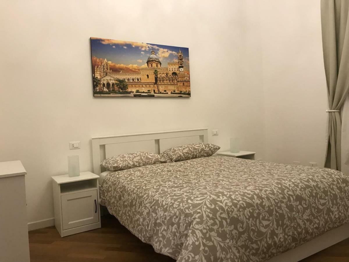 La Dimora Dell'Artista Apartment Palermo Luaran gambar